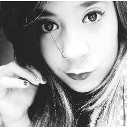 Carla, 15 anos, sou de Vitoria,