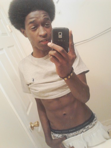 aint being cocky but my shit right (; | follow my twifey @_alishaachavis shes gorgeous and follows back (: 3