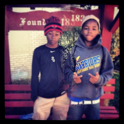 TEAMFREAKEY/16/WORK AT FOOTLOCKER/GO TO CMHS/ *DOES THE MONEY DANCE* / SMOKE ALOT/ RAP ALOT/ PPL THAT TALK SHIT GET NOCK THE FUCK OUT* =]....................