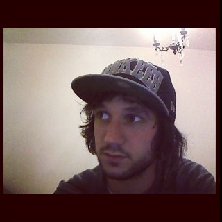 elcarli_'s profile picture. 