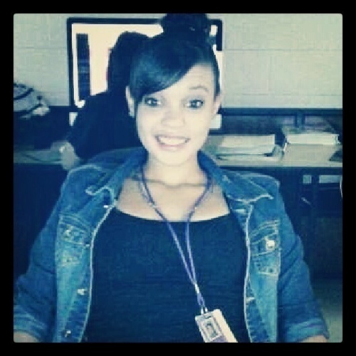 im kaya & yall are L A M E! so for excitement in ya life FOLLOW ME :)