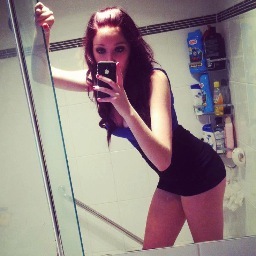 @machinegunkelly is why I live. @thepapaflow is why I love music. #lace up #teampapaflow

follow back bitch