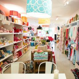 Watermelon Red is a vibrant interiors store with a homewares emporium, an online shop and speciality
interior decorating services.