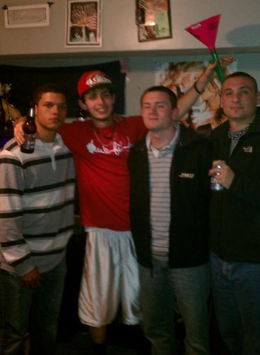 Daniel_James_R's profile picture. Paint Department at Lowes is where youll find me. #Single #NotoriousBIG #UFC #MJ #Durant #Kobe #VT