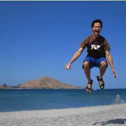 apolseban's profile picture. mountaineer, packer, movie addict, frustrated poet and photographer..