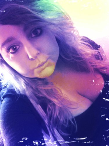 im a 15 year old Aussie Belieber! 3. my motto is: YOLO BITCHES.
that is all. xo