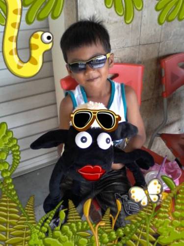 Jalani hidup dgn ikhlas apapun ituw khdpn qt :)