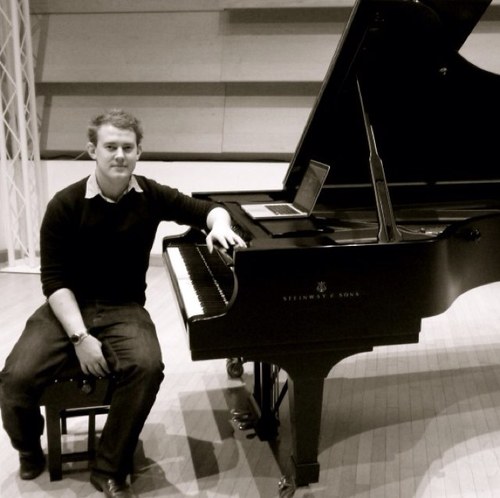 Experienced Film & Television Composer, founder of Motion Audio Productions, and a bit of a tech junkie.