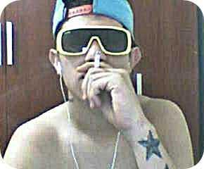- não te esquesçe que o mundo da voltas ♪
