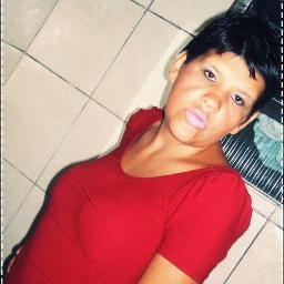 adora humildade  pessoas solitarias e amantes do amor apaixonadas pelo seu semelhantes  eu me amo do jeito q sou