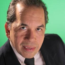 Douglas Gonçalves, Jornalista, Radialista, Cerimonialista e  Apresentador de TV.