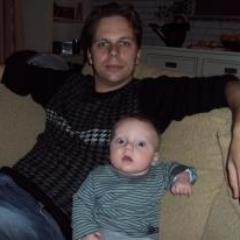 Software engineer at Smart Concepts and owner of KitCo Services.