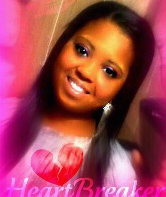 im just like a cat nice and sweet until you step on my tail then ill reach out and scratch ya lmao ......im silly ass hell just a good person to be around