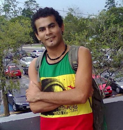 Louco por  Reggae e pela vida! Sou geração Paz e Amor!