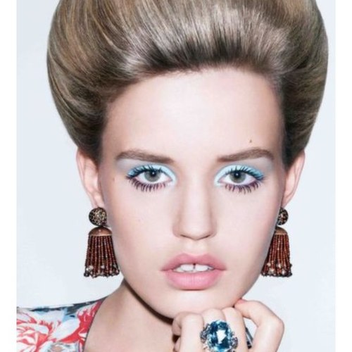 awesome_sally's profile picture. music is my destiny