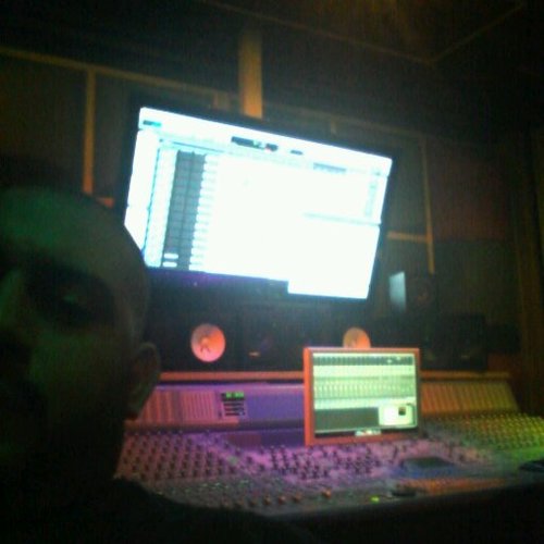 Audio Engineer / Producer / Song Writer / Artist