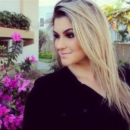 Bem Vinda ao Fã Clube da Alice Salazar! Aqui você confere as dicas e vídeos da DIVA Alice,para conhecer um pouco mais sobre o maravilhoso mundo da maquiagem! :D