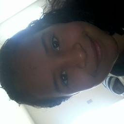 Sou aquela que é louquinhaa mais tbm naaum aaaaaaaaaaaaaaaaaaaaaaafffffffffffff  eskesce e só sigam 
!!!!!!!!!!