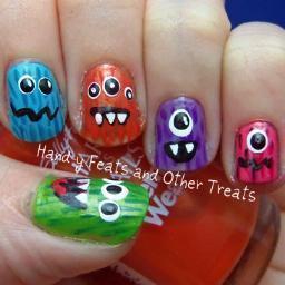 My name is Erin and this is my twitter page for Hand-y Feats and Other Treats! A blog about nail art and other awesome stuff!