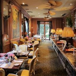 O Leopolldo oferece o melhor da gastronomia de Giancarlo Bolla aliado ao requinte da decoração de Jorge Elias. E agora o Leopolldo também vai até você!