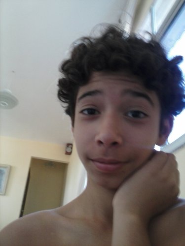 Feliz, rockeiro e com muito tempo pra viver, :).