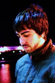 Ingeniero Informático, teclista en @Psychofusion_, DJ en @3ksc, y, últimamente, filósofo según dicen.
