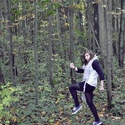 follow @CelouuB , dis moi quand cst fait et je te follow back !