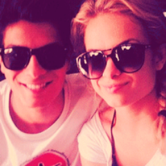 ♫Eu Sei, o Mundo Vai Girar Nossa Vez, Uma Hora Vai Chegar, é Só Acreditar Nada Pode Nos Parar ♫ ♥, Madrinhas : @melaniefc2 e @RespirandoLuAr. Since:27/05/2012 ♥
