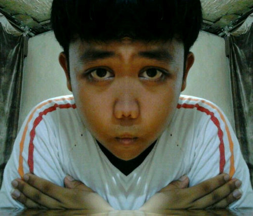 LikePutra's profile picture. Simple , Planner , Dreamer , Warm.