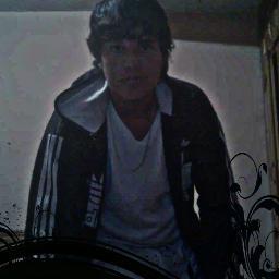 Nadie puede negar que soy tu tipo singular
un talento por demas sin igual♫