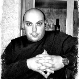 I am a OSS, my job is to satisfy the patient's needs.
I work at ASL SALERNO (P.O SARNO) - ITALY