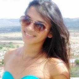 Virginiana, Abcdista, muito forrozeira. Amo família, amigos, Deus♥! http://t.co/0r4flwZuEK