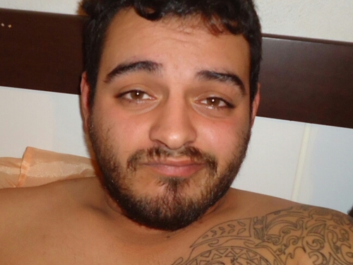 Na vida levamos varios tombos,mais so os fracos permanecem no chao.