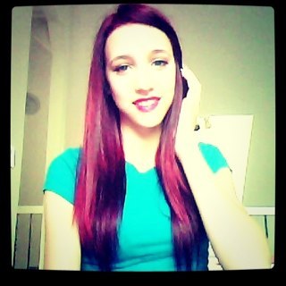 makeupclass2016's profile picture. I love making beauty videos on my channel, go subscribe!