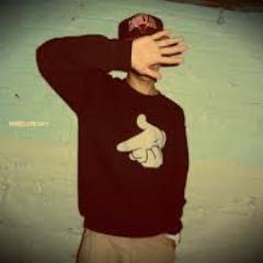 Fuck Y.O.L.O Live twice!
Work Hard, Play Hard
I'm about dhat #LIFE
 Follow me && I'll follow back ;)