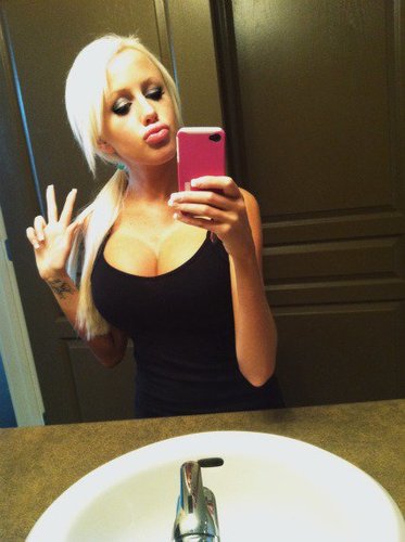 Life of the party, always down for a good time were only young once..xoxoxo #937 
old profile was hacked :/