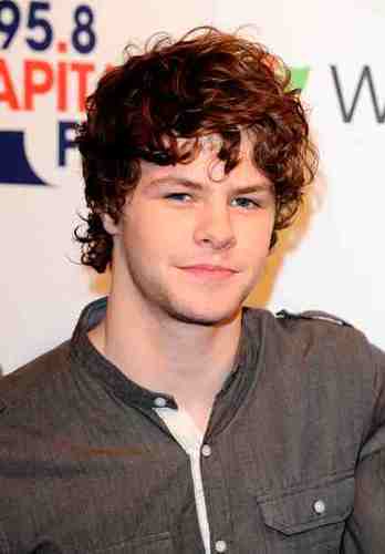 Follow if your a fan of the fantastic @JayTheWanted I live and breath Jay and if he was food I'd eat him :D Xxx