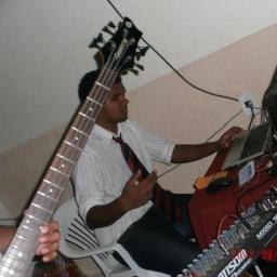 Baterista,adorador,12 de excelência,filho de José Alberto e Raimunda Nonata,futuro professor de música e produtor musical.