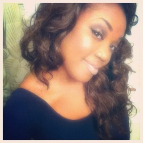 Hip Hop Artist/Hostess/Song Writer Official Twitter/IG : VixiDaDiva Features/Shows/Serious Inquiries Only: vixidadiva@gmail.com
