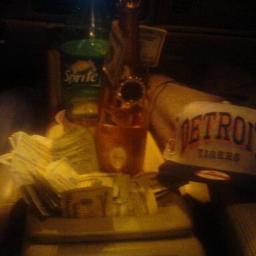 MG+RT 
#Wall$treet💯YRS 
#Hu$tle🤘🏼#🆓DaGuyz ♿♿