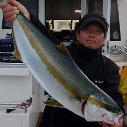 福井県在中・・・在住の、釣りと料理が大好きな、とある会社の社長です