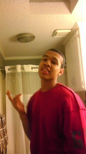 cashteam98's profile picture. 