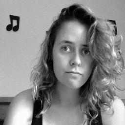 I am Hannah. I like to travel. I like to snowboard. I like to be.
