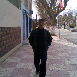 madridf12's profile picture. الاسم /فتحي
اللقب/فارس
اللغة/العربية