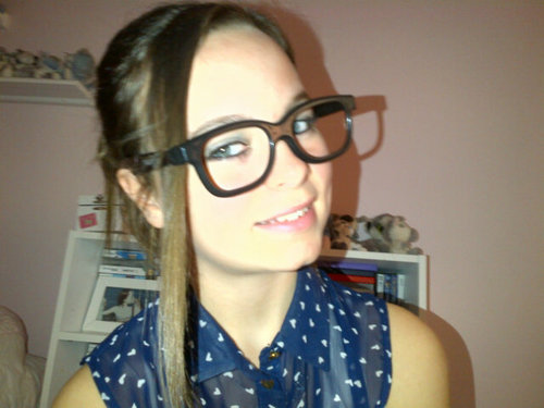 Young,Dum and living of mum.. Do yuu think I giiv a damm?.. No byee:)