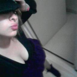Es mi cuenta alterna por aquello del LIMIT ... sigueme en @iCoquitoMaylob y ya !! aquí si doy FollowBack a lo que se mueva .
