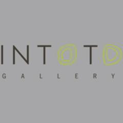 In Toto Gallery is a new, exciting space in Johannesburg that features local and international, contemporary and historical artworks of the highest quality