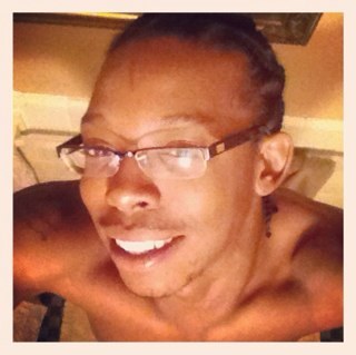 fucc a bio.. follow me & my love @_PrettyFinesse