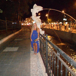 Joycelangerak's profile picture. 