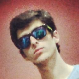 Com o coração na mão
Eu sou o errado que deu certo
Mas quem que é errado no mundo dos espertos